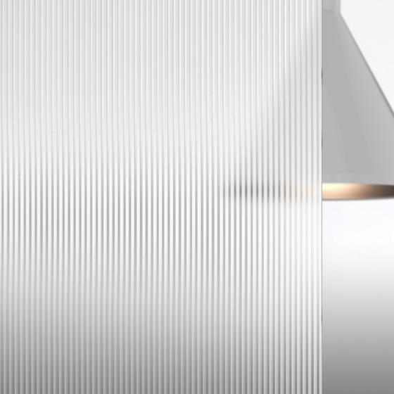Ornamentglas mit Linienmuster